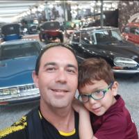 מורה פרטי ב מקסים י.