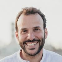 עמרי ר.