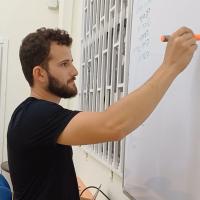 מורה פרטי ב רועי ד.