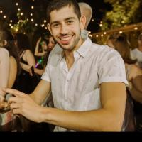 מורה פרטי ב יונתן ס.